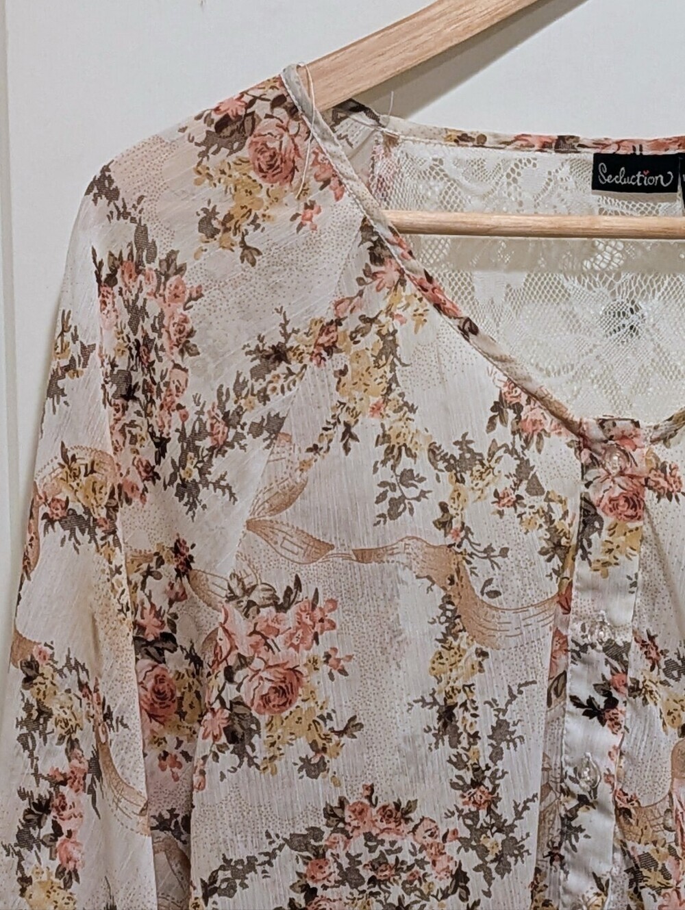 3/$30 EUC Y2K Seduction M Vintage Sheer Floral Crop Blouse with Lace Back Panel - Picture 2 of 5